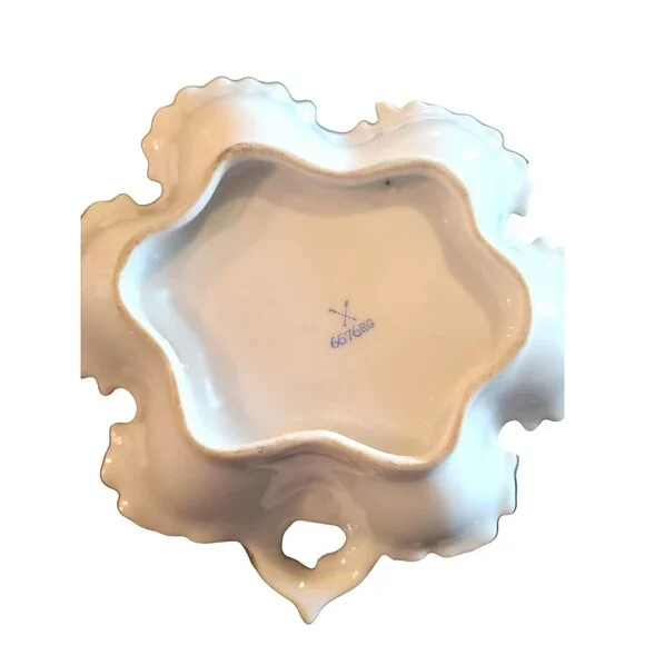 Vintage Kalk White German Porcelain Leaf Dish Floral Gold Trim 10.5" - Picture 2 of 2